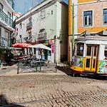 Alfama Vibes